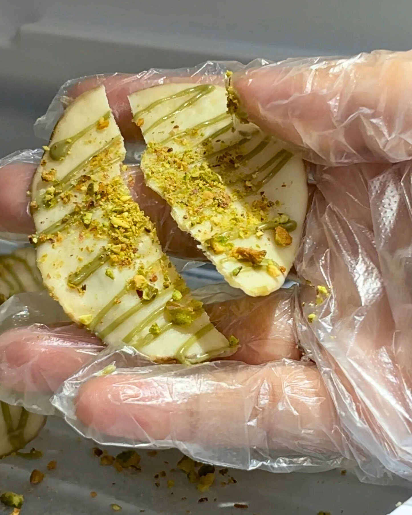 Chocolate Crunchy Pistachio Chips (LIMITED-EDITION)